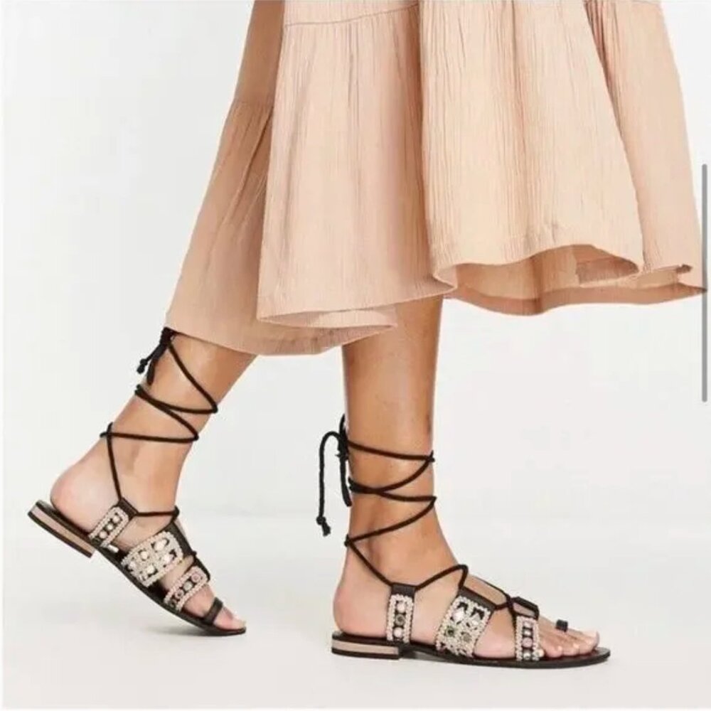 NWOT Free People Mantra Mirror Leather Boho Sandals Black Sz 37